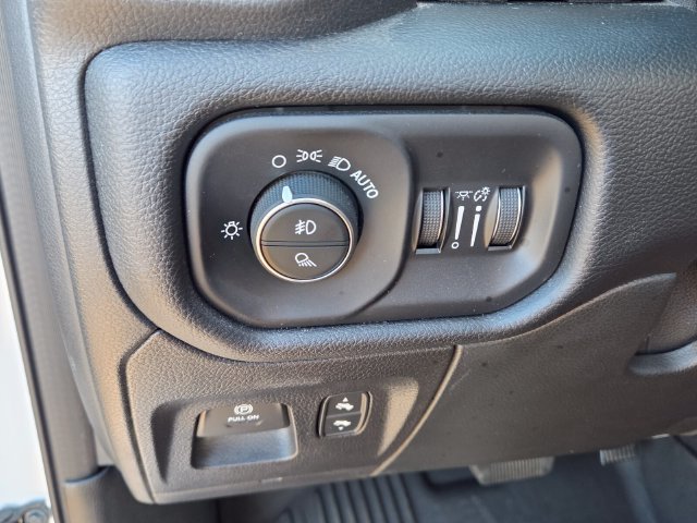 Used 2021 White Ram Laramie image 30
