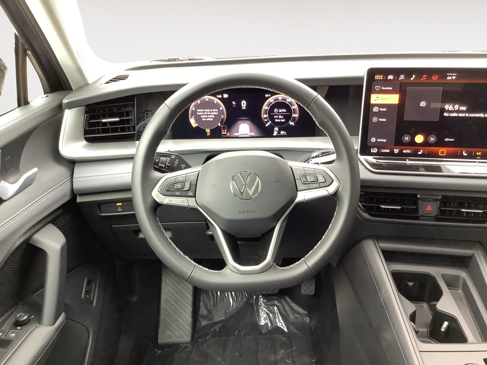 New 2026 Deep Black Pearl Volkswagen SE image 15