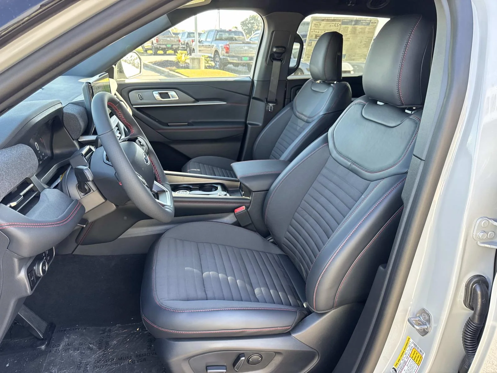 New 2027 Avalanche Gray Ford ST-Line image 8