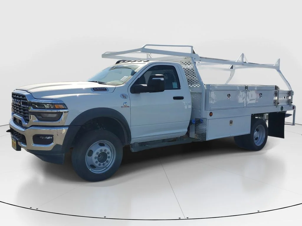 New 2026 Bright White Clear-Coat Exterior Paint RAM Tradesman image 8