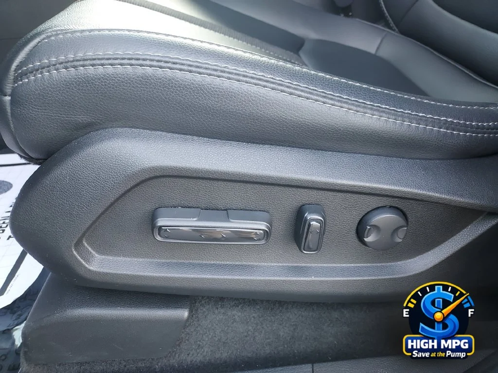 Used 2025 Gray Honda EX-L image 10