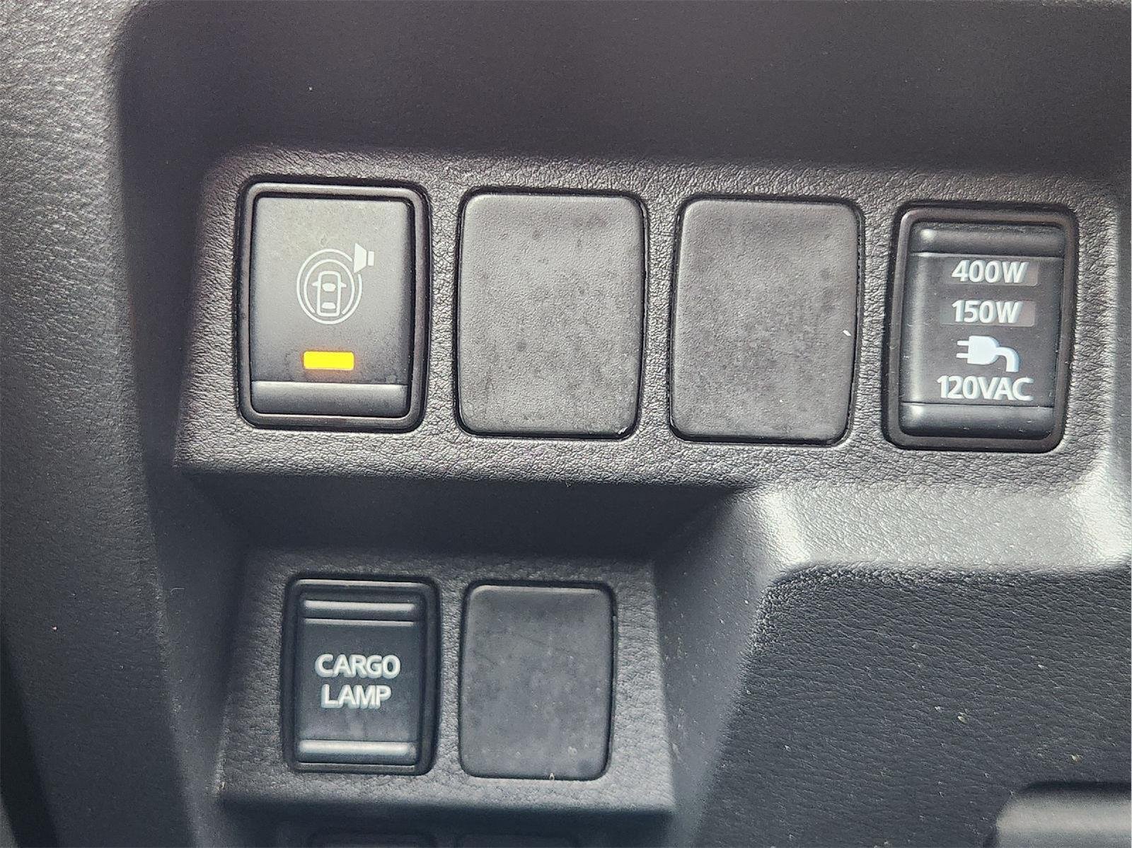2024 Nissan Frontier photo 22 of 33