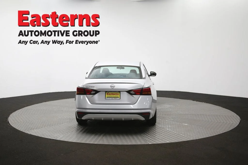 Used 2024 Silver Nissan 2.5 S image 37