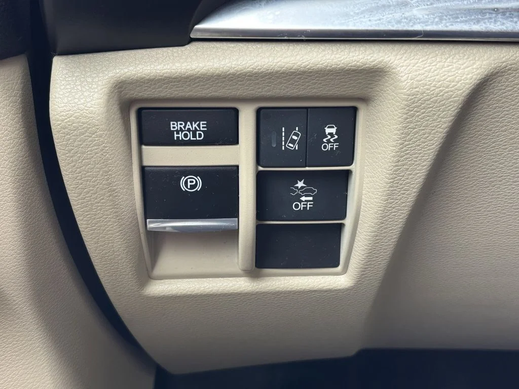 Used 2019 White Acura 3.5L image 27