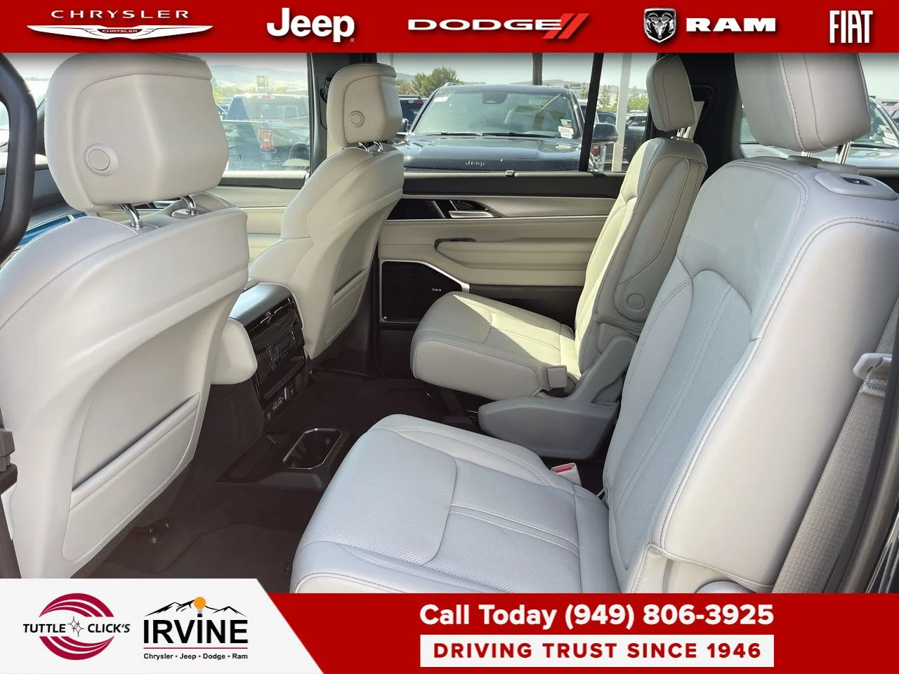 New 2026 Fathom Blue Pearl-Coat Exterior Paint Jeep Limited Reserve image 24