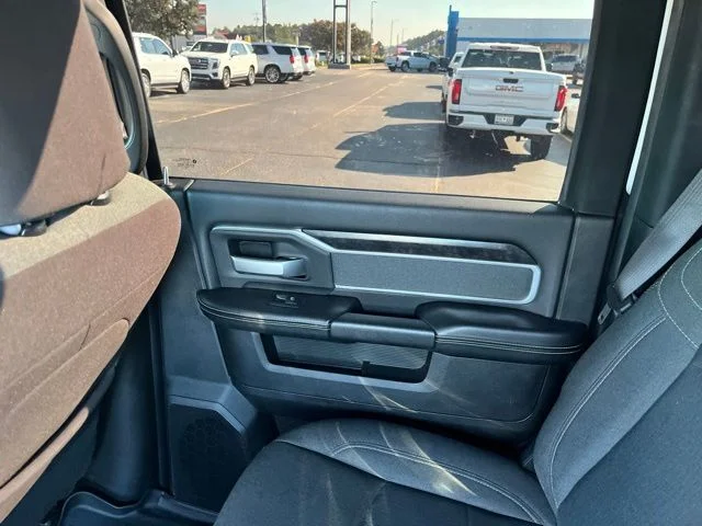 Used 2022 White Ram Big Horn image 13