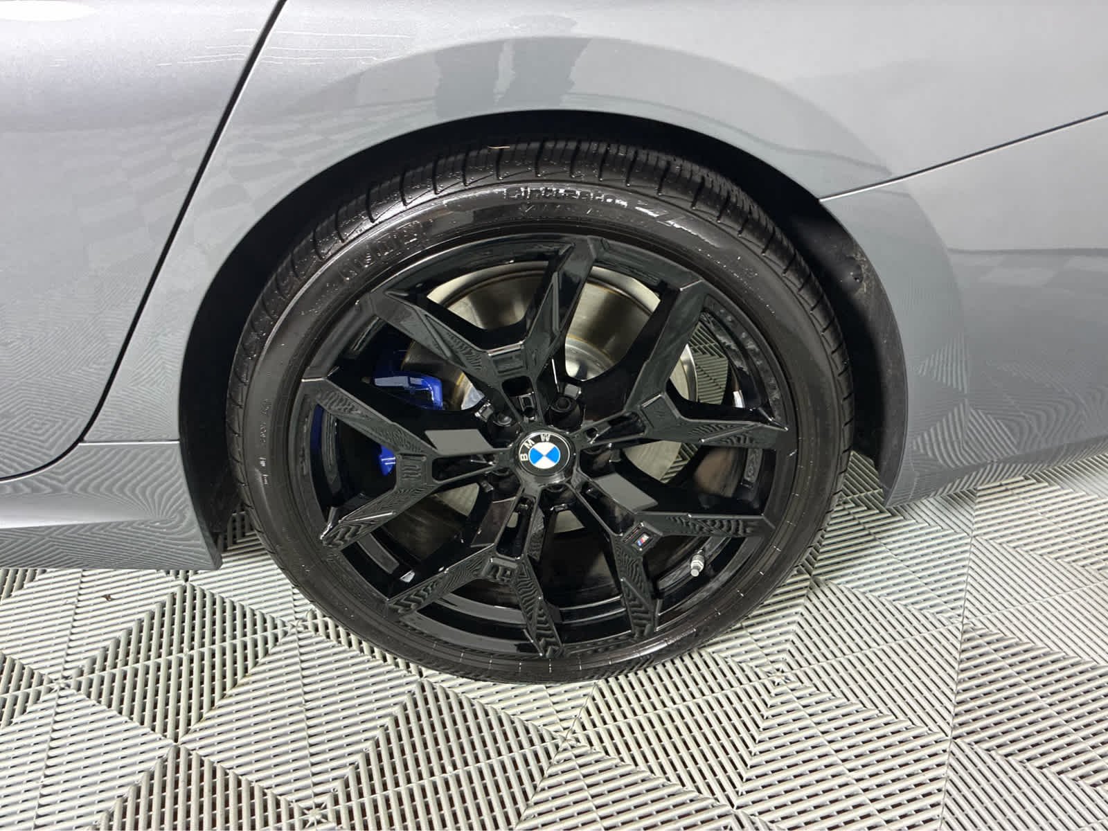Used 2026 Skyscraper Grey Metallic BMW 330i NA xDrive image 8