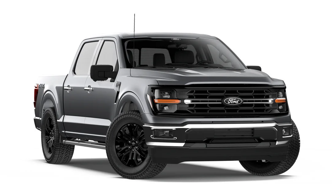 New 2026 Carbonized Grey Metallic Ford XLT image 4