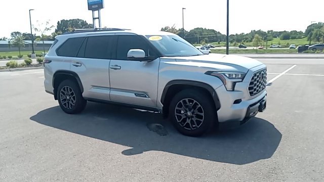 Used 2026 Toyota Sequoia Platinum with VIN 7SVAAABA8TX090500 for sale in Kansas City