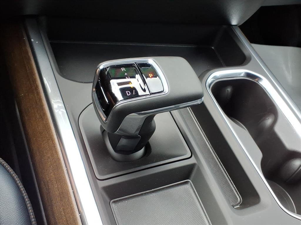 2026 Chevrolet Silverado 1500 High Country - Photo 18
