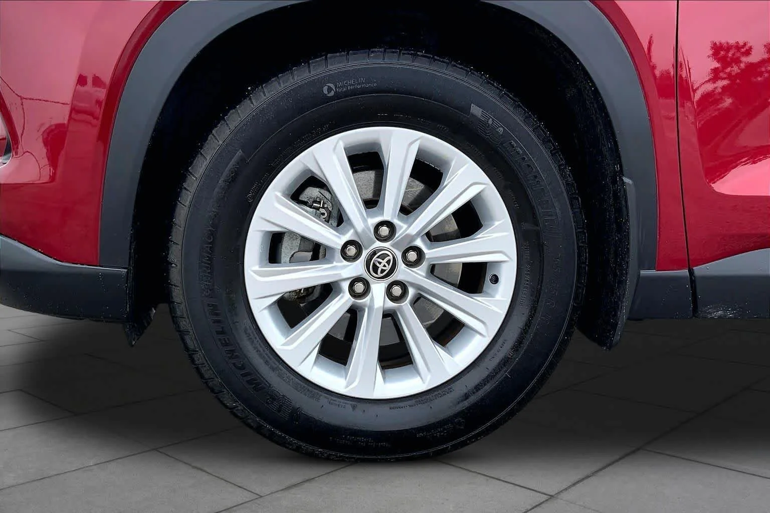 Used 2024 Ruby Flare Pearl Toyota XLE image 11