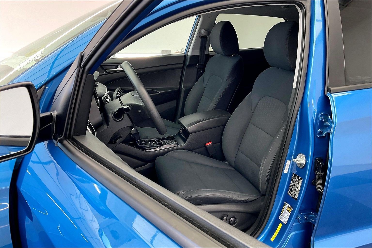 Used 2020 Aqua Blue Hyundai Value image 17