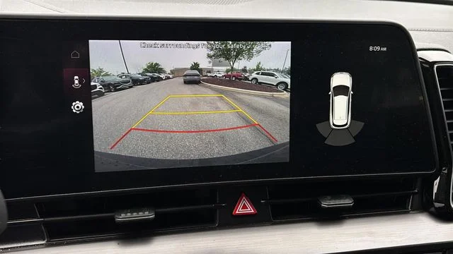 Used 2025 White Kia EX image 26