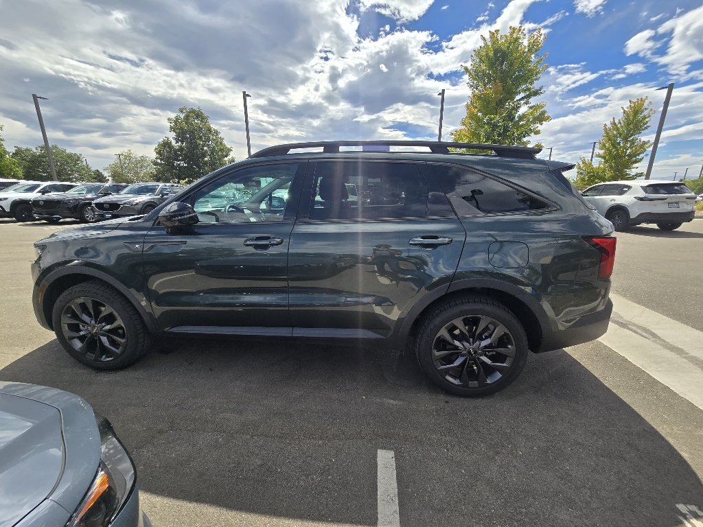 Used 2023 Aruba Green Kia X-Line SX Prestige image 13