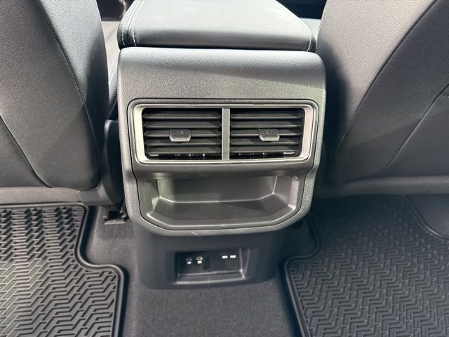 New 2026 Pure Gray Volkswagen 2.0T SE w/Technology image 24