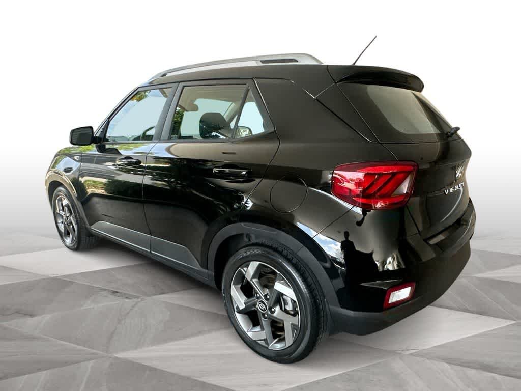 Used 2023 Onyx Black Hyundai SEL image 6