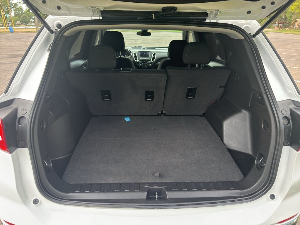 Used 2021 Summit White Chevrolet LT image 18