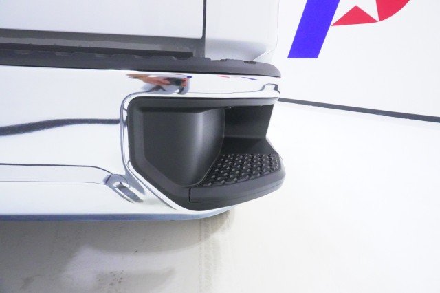 New 2026 Summit White GMC Pro image 10