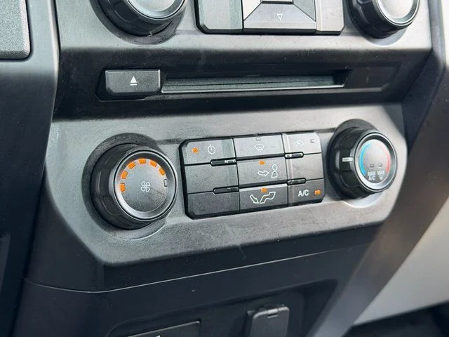 Used 2016 White Ford XL image 22