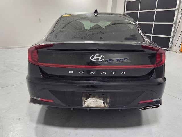 Used 2023 Black Hyundai SEL image 9