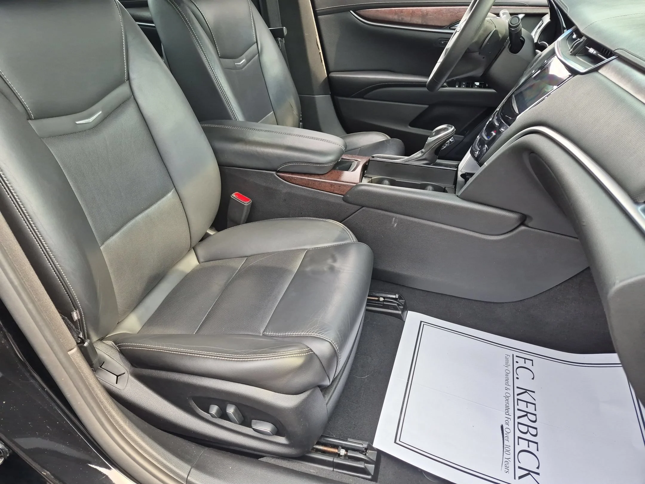 Used 2019 Black Raven Cadillac Luxury image 27