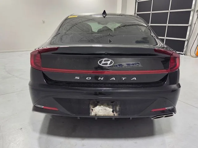 Used 2023 Black Hyundai SEL image 9