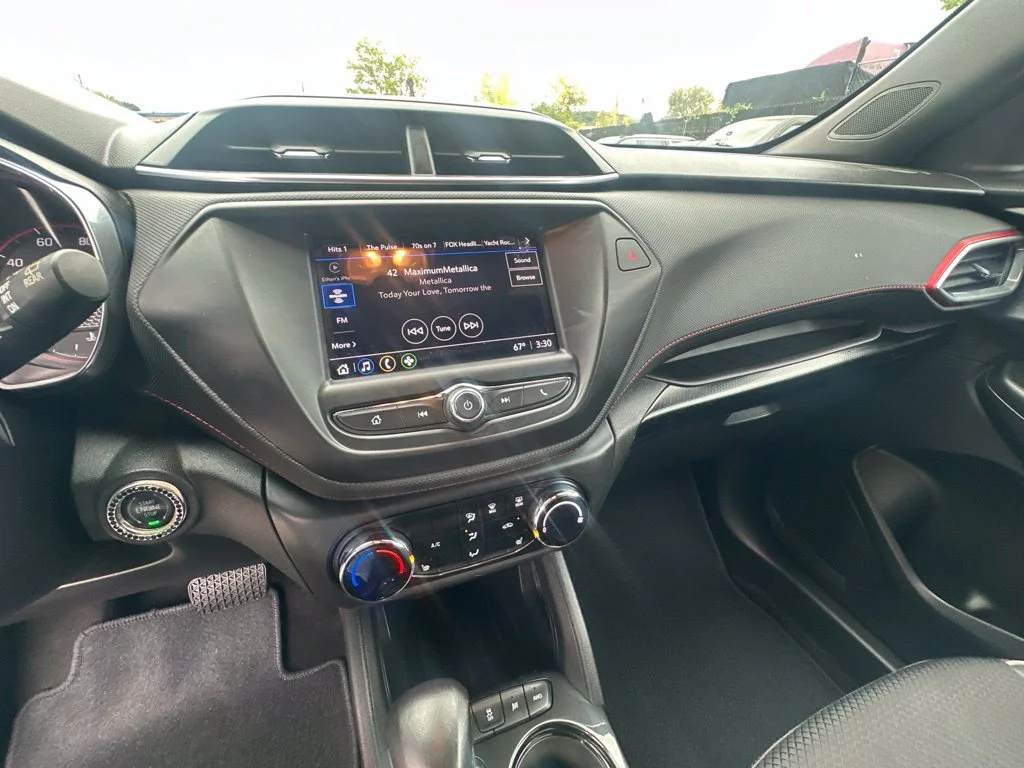 Used 2023 White Chevrolet RS image 16
