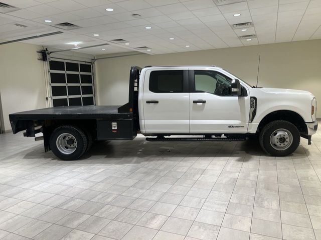 Used 2025 White Ford XL image 6