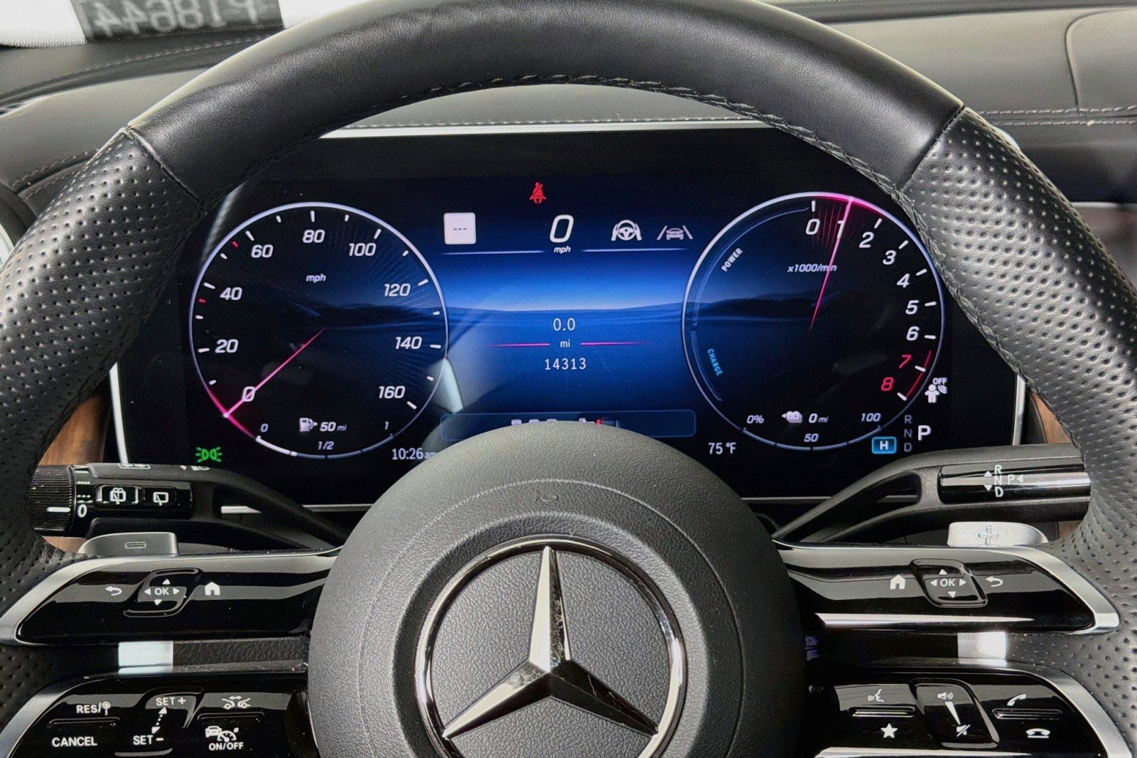 Used 2025 Graphite Grey Metallic Mercedes-Benz 350e image 18