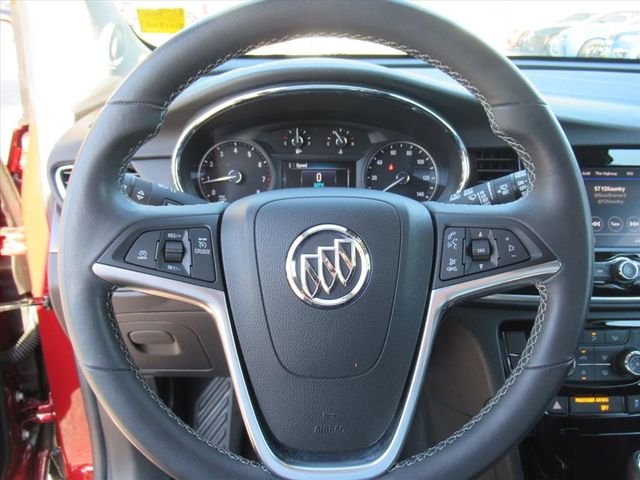 Used 2022  Buick Preferred image 19