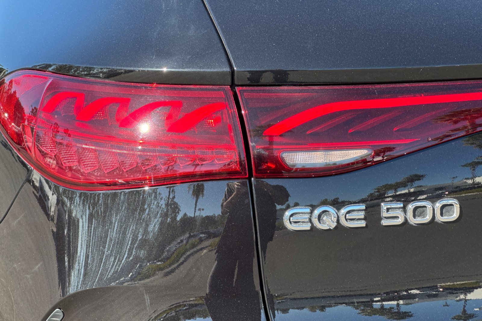 Certified Used 2023 Black Mercedes-Benz 500 SUV image 15
