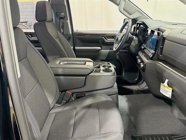 New 2026 Onyx Black GMC Elevation image 26