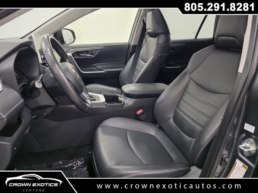 Used 2023 Gray Toyota XLE Premium image 22