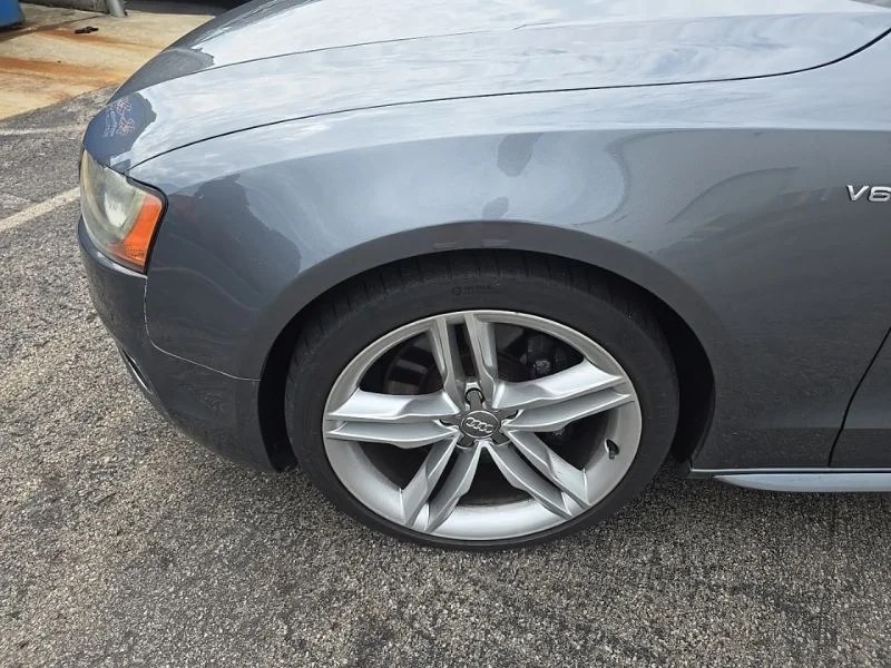 Used 2012 Gray Audi 3.0 Cabriolet Premium Plus image 10