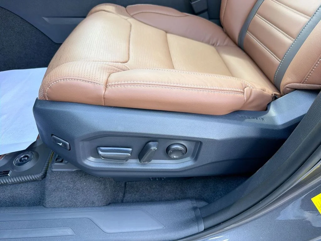 2026 Toyota Tundra 1794 Edition - Photo 18