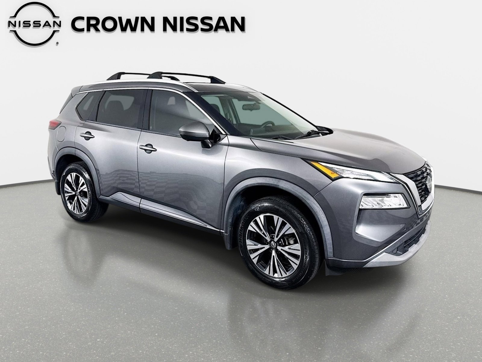 Used 2021 Gun Metallic Nissan SV image 3