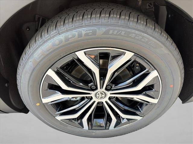 Certified Used 2026 BRONZE AGE Toyota  image 19