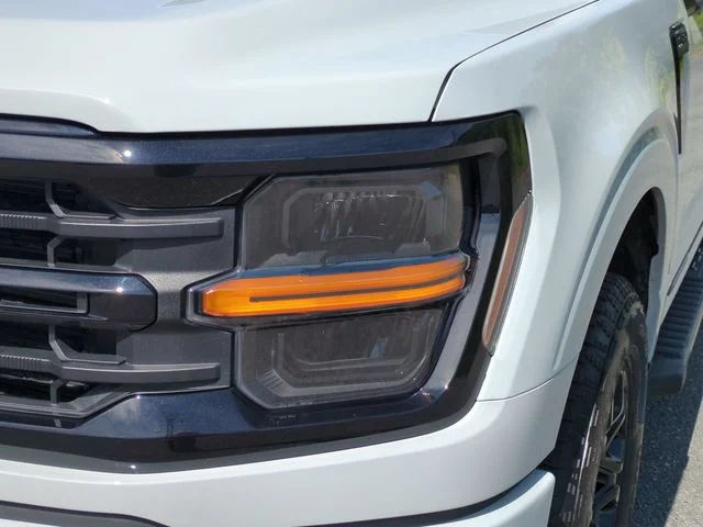 Used 2024 White Ford XLT image 9