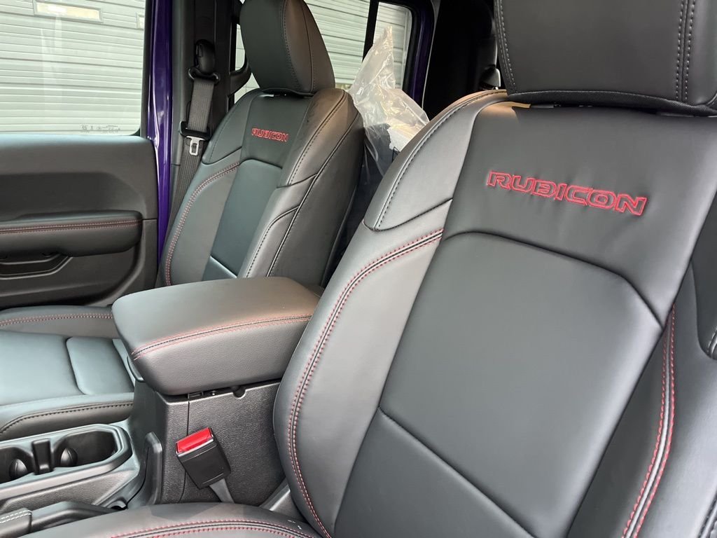 New 2026 Reign Exterior Paint Jeep Rubicon X image 4