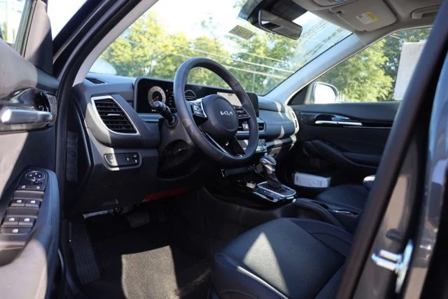 Used 2026 Gray Kia EX image 16