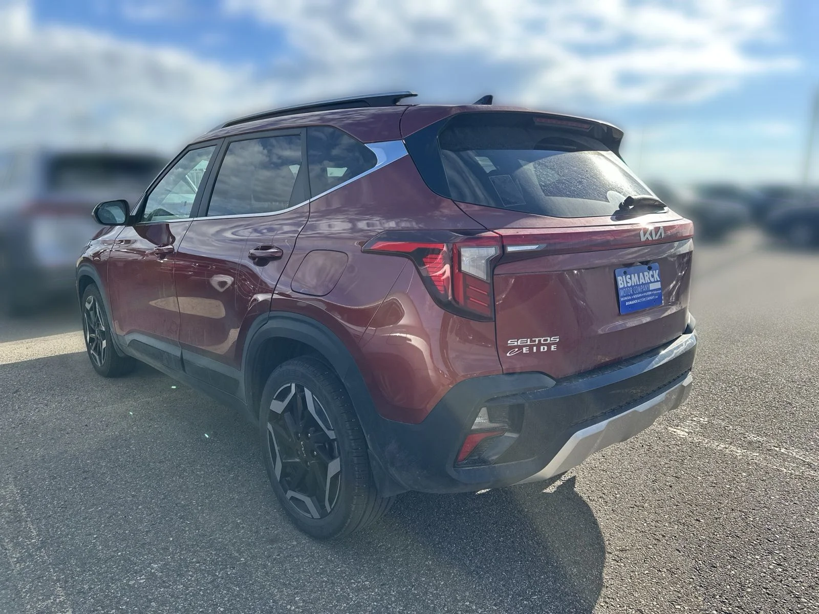Used 2024 Orange Kia SX image 4