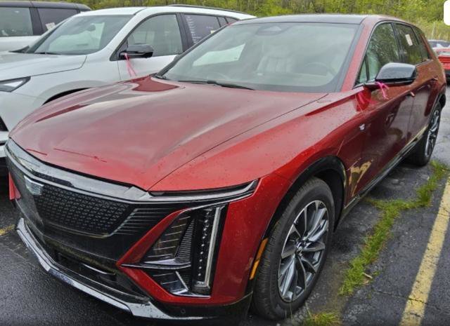 2025 Cadillac Lyriq's photo