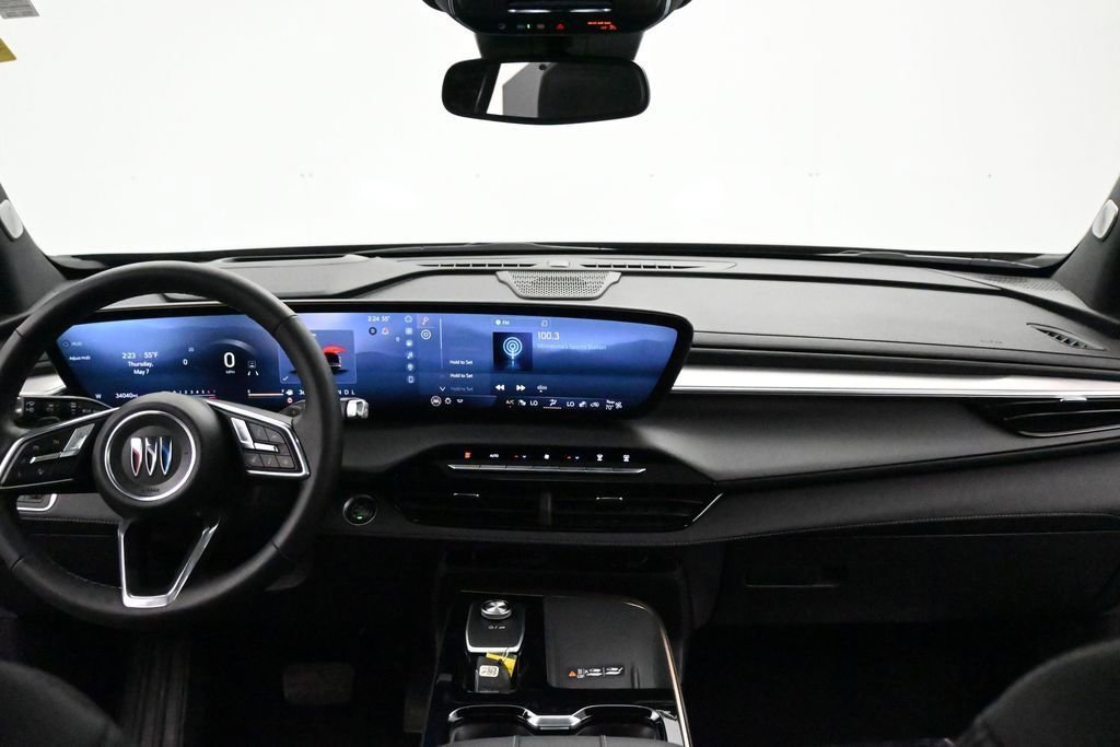 Used 2025 Ebony Twilight Metallic Buick Avenir image 22