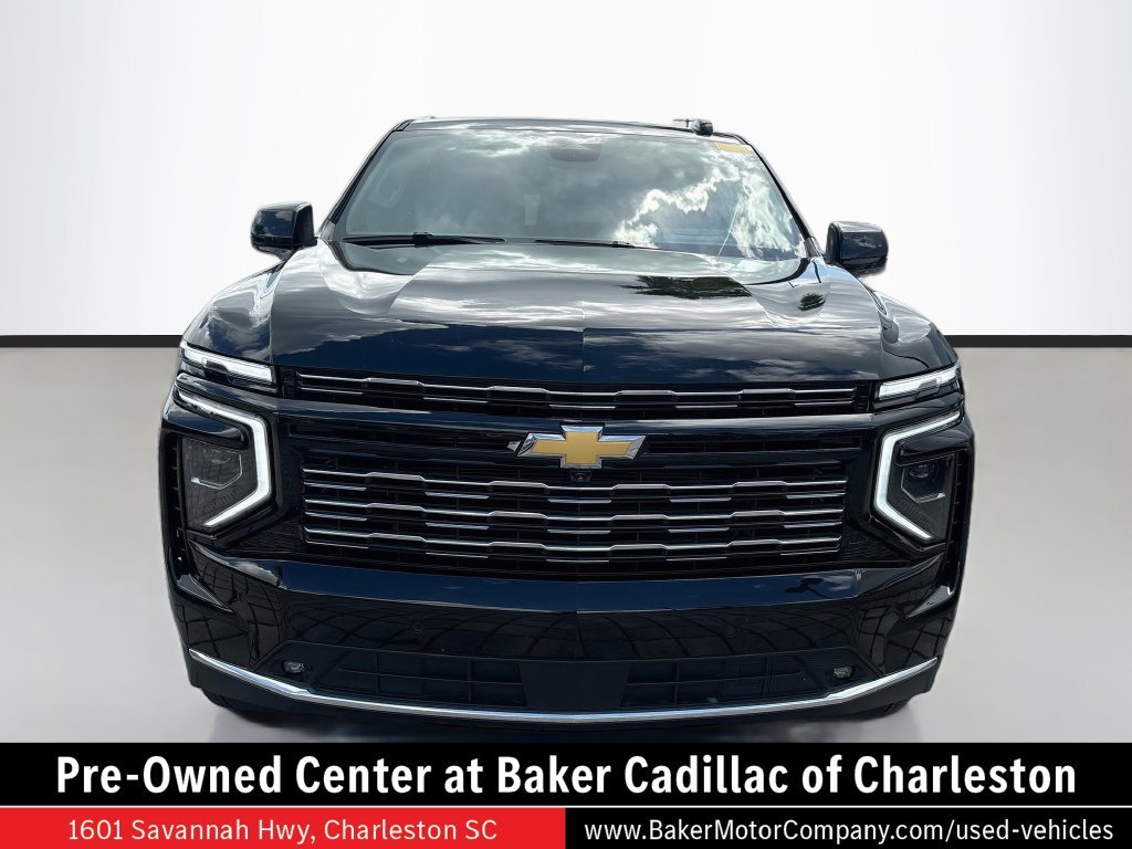 Used 2025 Black Chevrolet High Country image 2