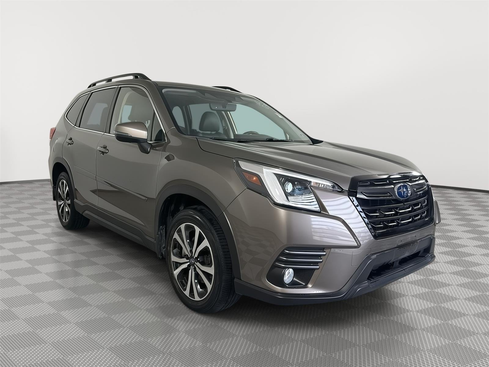 2023 Subaru Forester Limited's photo