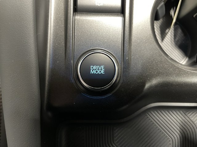Used 2026 Star White Ford Active image 34