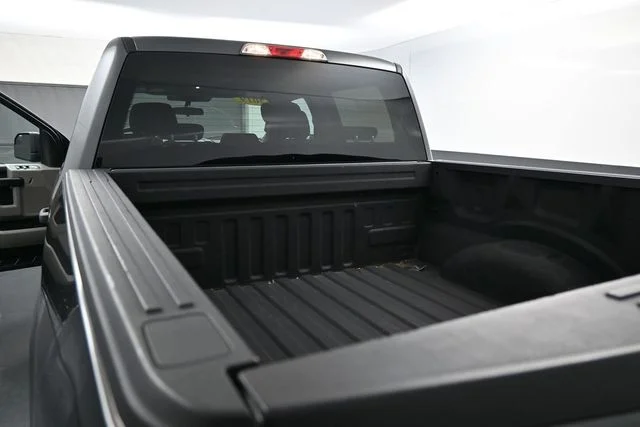 Used 2019 Gray Ford XL image 12