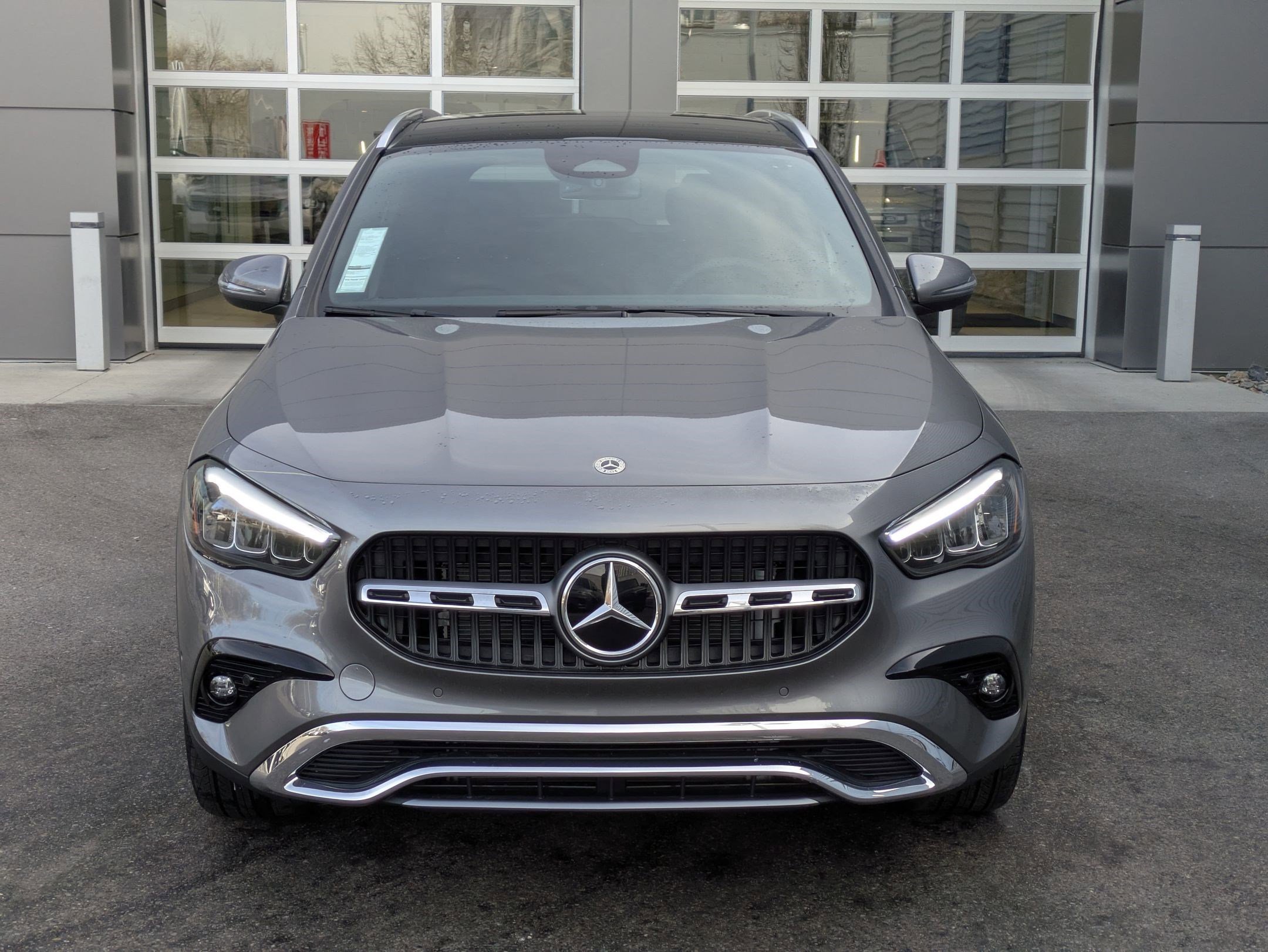 New 2026 Mountain Grey Metallic Mercedes-Benz GLA 250 image 9