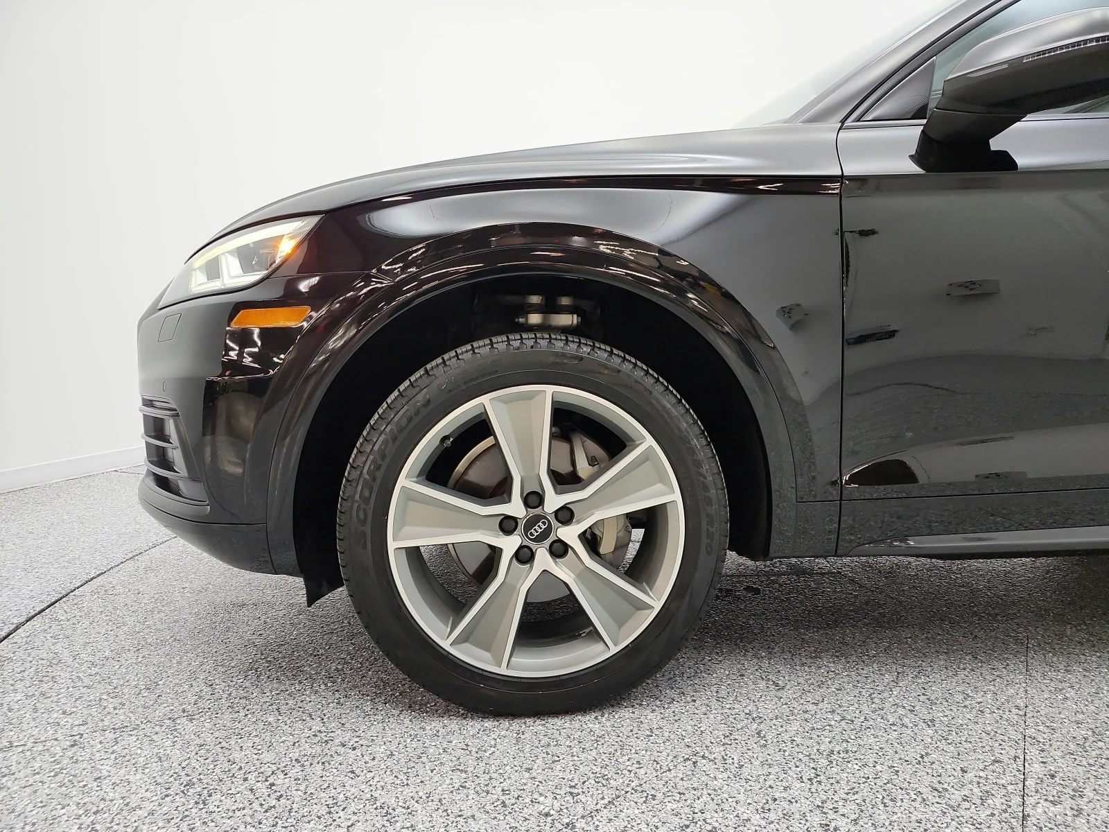 Used 2019 Mythos Black Metallic Audi Premium Plus 45 TFSI quattro image 21