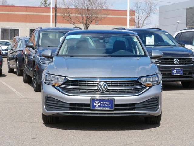 Used 2023 Volkswagen Jetta SE with VIN 3VW7M7BU7PM039278 for sale in Inver Grove Heights, Minnesota